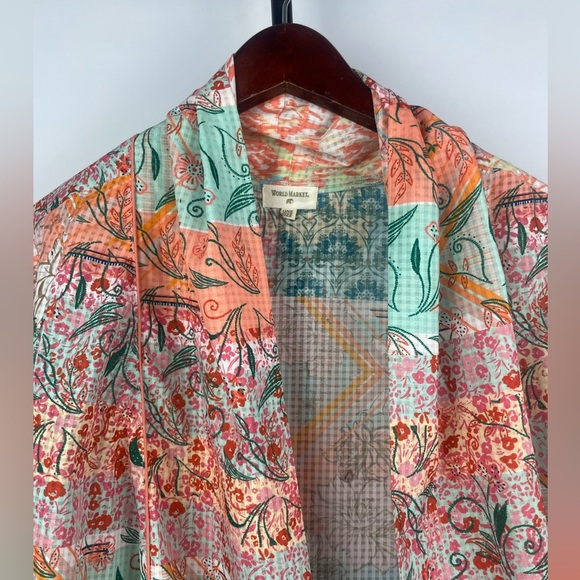 World Market Patchwork Floral Short Sleeve Pastel Open Front Kimono Cardigan - Picture 4 of 9